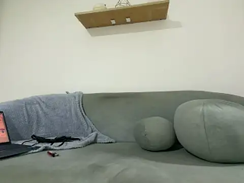 danielv 95 online show from April 2026 01:06:01 AM