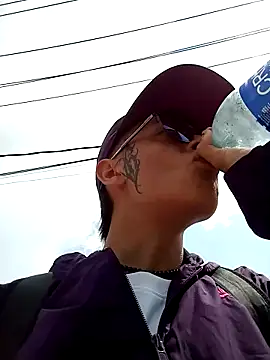 Cuervo maniaco online show from December 2024 06:12:01 PM