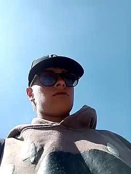 Cuervo maniaco online show from January 2025 06:21:01 PM