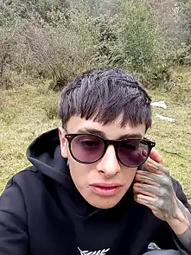 Cuervo maniaco online show from February 2025 05:16:02 PM