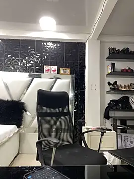 AnnbellaRosse online show from February 2025 03:27:02 PM