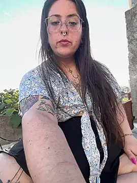 Mizztikaa online show from January 2025 10:01:01 PM