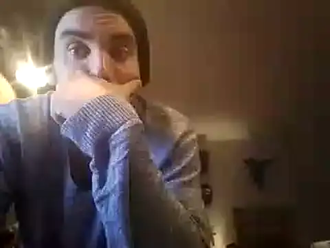 Snapshot of DrbigdickUK chatting on January 2025 07:11:01 PM DrbigdickUK online show from January 2025 07:11:01 PM