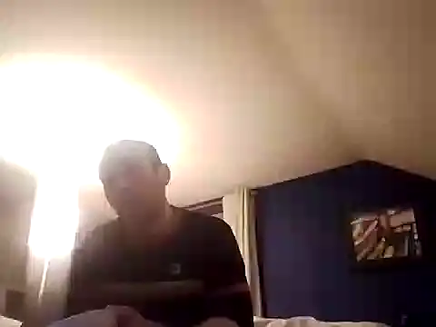 Snapshot of DrbigdickUK chatting on January 2025 10:59:01 PM DrbigdickUK online show from January 2025 10:59:01 PM