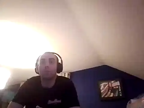 Snapshot of DrbigdickUK chatting on February 2025 12:13:01 AM DrbigdickUK online show from February 2025 12:13:01 AM