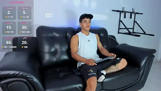 Rob saenz  online show from March 2025 01:28:02 PM