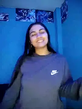 Nahiara velez online show from December 2025 11:54:01 PM