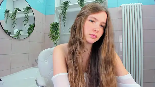 Snapshot of MaryannSoftt chatting on January 2025 06:34:02 PM MaryannSoftt online show from January 2025 06:34:02 PM