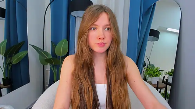 Snapshot of MaryannSoftt chatting on February 2025 06:37:01 PM MaryannSoftt online show from February 2025 06:37:01 PM