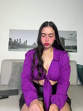 SophieRoyals online show from April 2026 11:42:01 AM