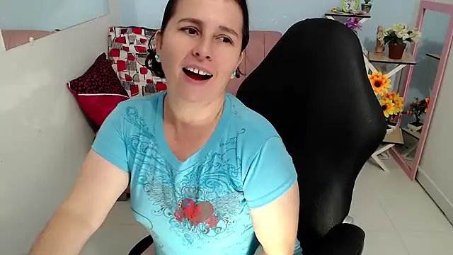 victoria jones online show from September 2025 02:10:01 PM