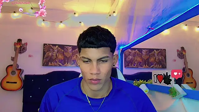 Damian latinxxx online show from February 2025 05:40:01 PM