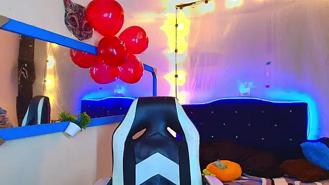 Damian latinxxx online show from February 2025 09:24:01 AM