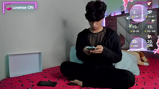 Santy carrington online show from September 2025 05:31:01 AM