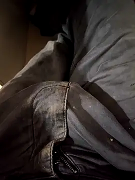 franko1987 online show from December 2025 04:30:02 AM