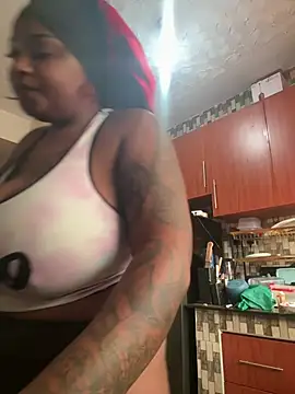 Snapshot of Savage_baby chatting on July 2026 01:25:02 PM Savage baby online show from July 2026 01:25:02 PM