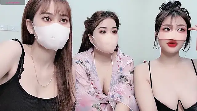 LyLy Office online show from January 2025 03:23:01 PM