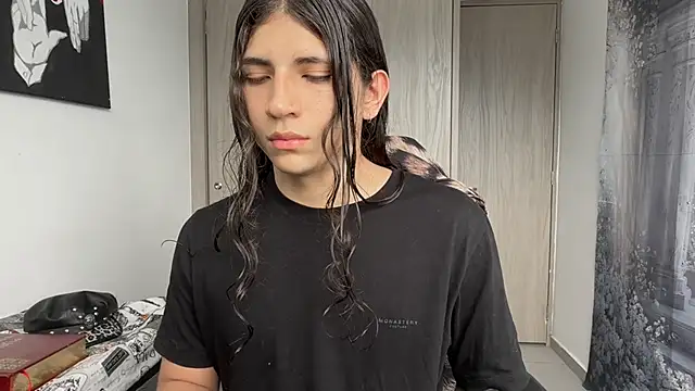 gabriel  manson online show from April 2026 08:58:02 PM