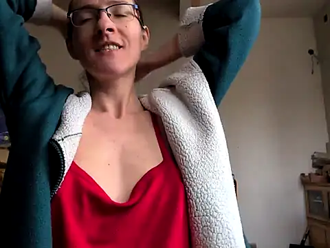 Milky hairy mommy online show from March 2025 07:04:02 AM