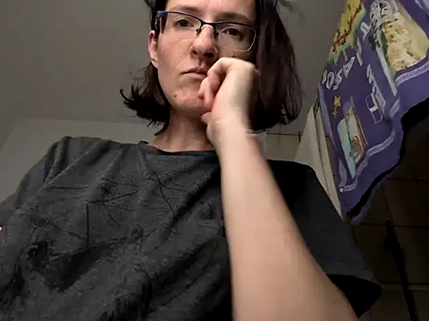 Milky hairy mommy online show from September 2025 06:51:02 PM