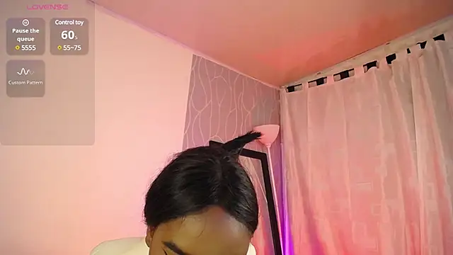 Britanymooree online show from January 2025 01:33:01 AM