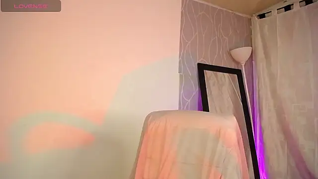 Britanymooree online show from February 2025 12:38:02 AM