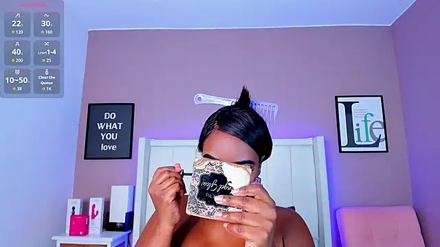 Britanymooree online show from September 2025 08:09:02 PM