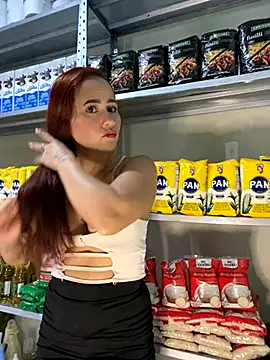 Magica lorena online show from October 2025 01:37:01 PM