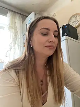 OlgaBuzzz online show from January 2025 05:37:01 AM