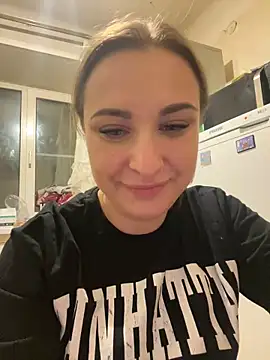 OlgaBuzzz online show from February 2025 01:33:01 PM