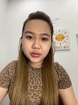 Odette68 online show from November 2025 12:24:01 AM