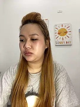 Odette68 online show from March 2026 01:00:01 AM