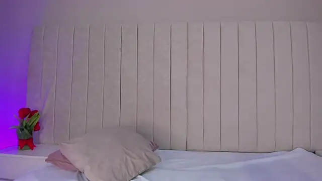 Snapshot of Littleolivia_ chatting on January 2025 04:02:01 PM Littleolivia online show from January 2025 04:02:01 PM