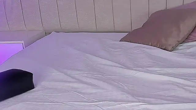 Snapshot of Littleolivia_ chatting on February 2025 12:43:02 PM Littleolivia online show from February 2025 12:43:02 PM