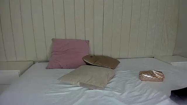 Snapshot of Littleolivia_ chatting on February 2025 01:11:01 PM Littleolivia online show from February 2025 01:11:01 PM