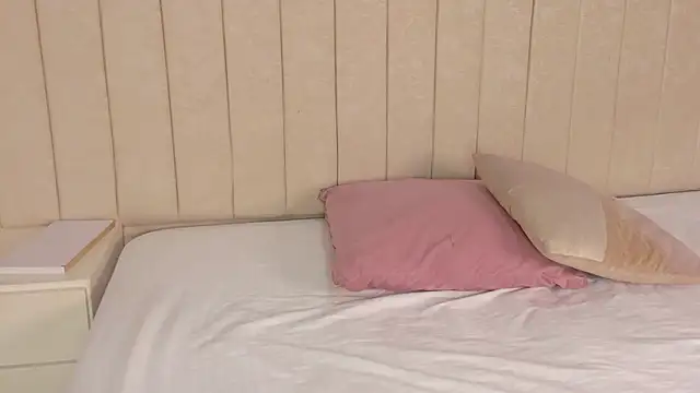 Snapshot of Littleolivia_ chatting on March 2025 01:31:02 PM Littleolivia online show from March 2025 01:31:02 PM