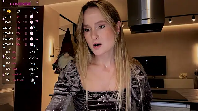 Snapshot of Peach__juice chatting on December 2024 04:04:01 PM Peach juice online show from December 2024 04:04:01 PM