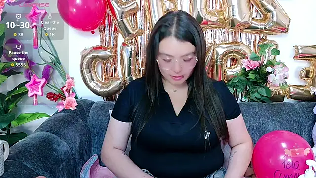 abbygarcia oli online show from April 2026 06:41:01 PM