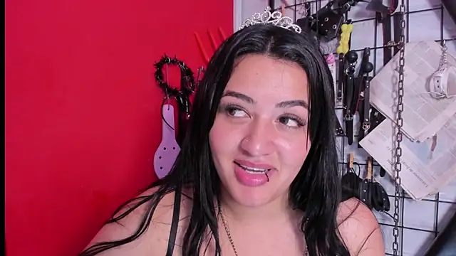 Snapshot of Madame_pain_ chatting on March 2025 06:12:01 PM Madame pain online show from March 2025 06:12:01 PM