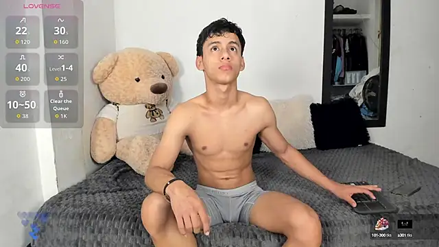 LittleParker online show from October 2025 12:25:01 PM