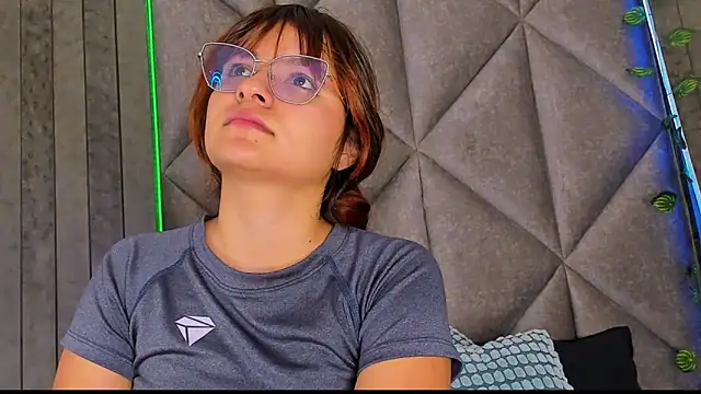 AbbyWathson online show from November 2025 07:35:02 PM