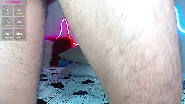 Snapshot of bobsexy08 chatting on December 2024 11:18:02 PM bobsexy08 online show from December 2024 11:18:02 PM