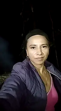 Snapshot of andreu_mature chatting on March 2025 05:00:02 AM andreu mature online show from March 2025 05:00:02 AM