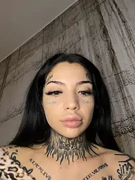 CreamyInkky  online show from January 2025 04:03:01 PM