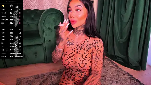 CreamyInkky  online show from January 2025 08:36:01 AM