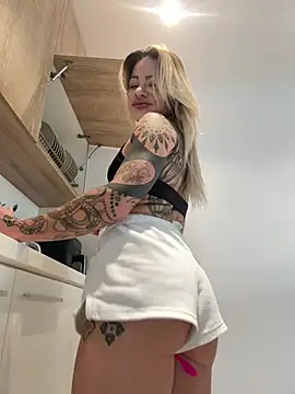 Divina X  online show from January 2026 06:40:02 AM