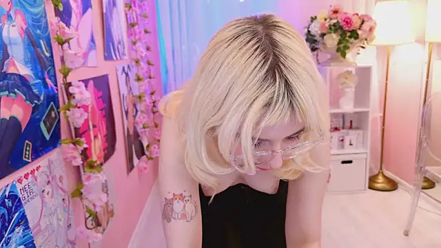 Snapshot of Coconut_Mia chatting on March 2025 05:02:02 PM Coconut Mia online show from March 2025 05:02:02 PM