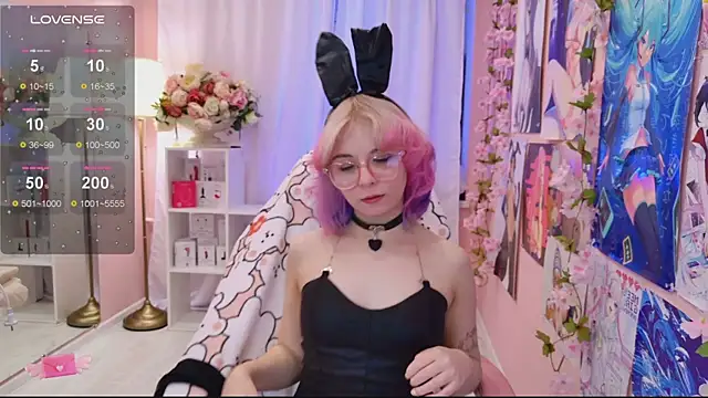 Snapshot of Coconut_Mia chatting on September 2025 04:12:02 PM Coconut Mia online show from September 2025 04:12:02 PM