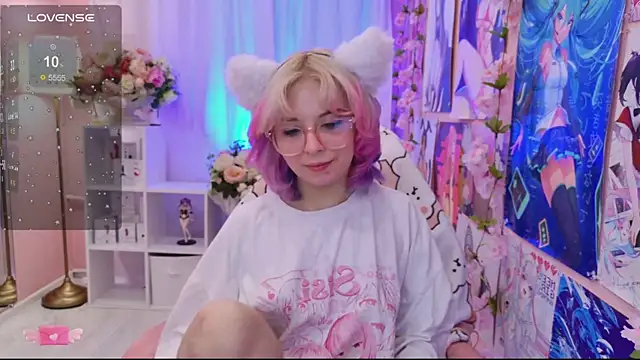 Snapshot of Coconut_Mia chatting on October 2025 02:25:02 PM Coconut Mia online show from October 2025 02:25:02 PM