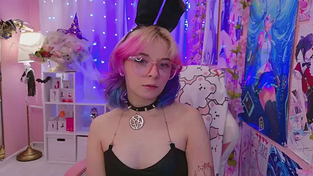 Snapshot of Coconut_Mia chatting on October 2025 05:25:02 PM Coconut Mia online show from October 2025 05:25:02 PM